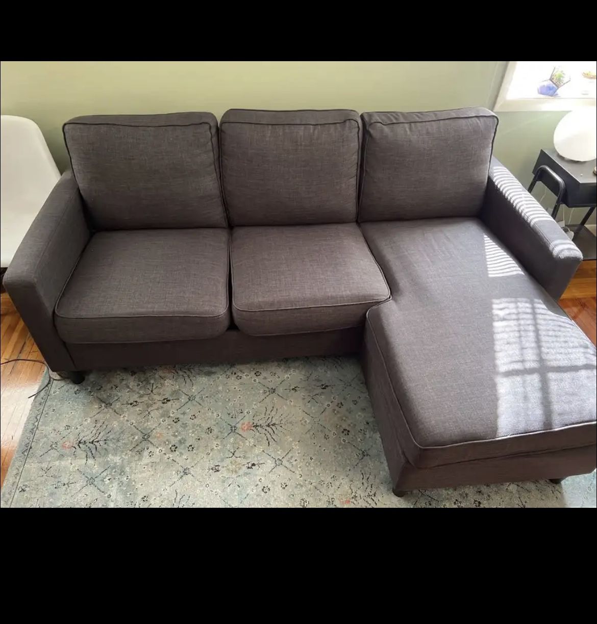 SECTIONAL COUCH 