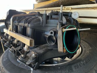 TBSS intake manifold cathedral