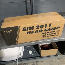 2011-2020 Toyota Sienna Driver Side Headlight 