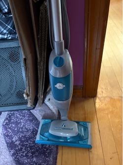 Floor cleaner electric swiffer