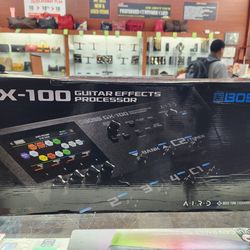 BOSS GX-100 Guitar Effects Processor