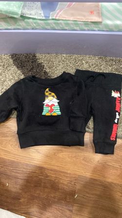 New born infant sweatsuit