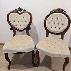 Accent Chairs