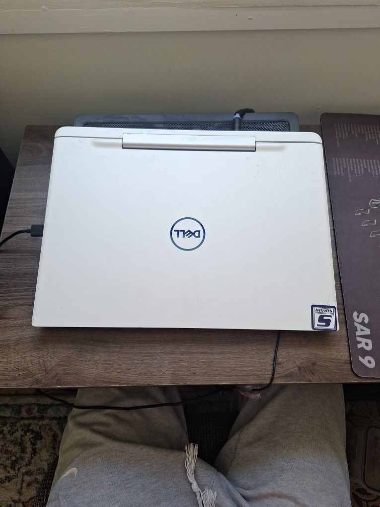 Dell G5 5590