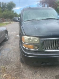 GMC Denali