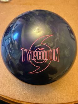 Storm Typhoon Bowling Ball