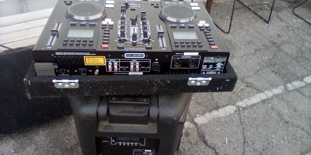 Edison Mixer & Quantum FXb Bluetooth Speaker