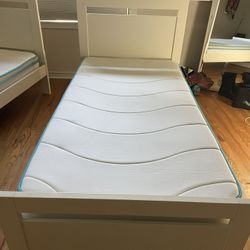 1 Twin Bed