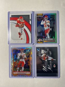 Kansas City Chiefs card lot(Lot of 4)