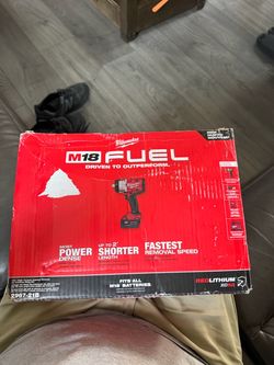 Milwaukee m18 1/2” in high torque Impact Wrench w friction ring kit new open box