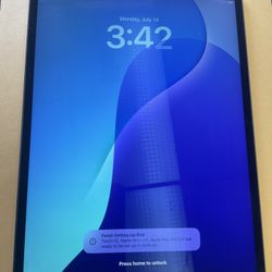 iPad  Air 3,  64 GB with cellular and WiFi 