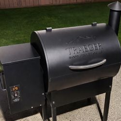 Traeger Grill Smoker