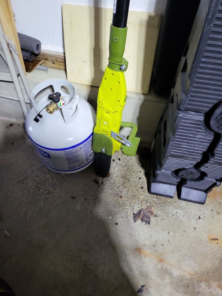 Electric Chain Saw Extendable