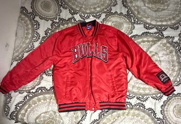 Chicago bulls jacket medium size