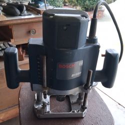 Bosch B1550 router package