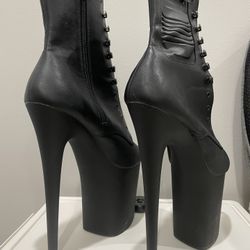 Pleaser Flamingo 8” Ankle Boots 