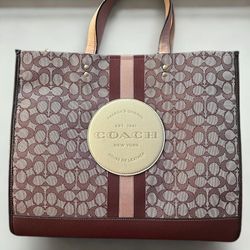 Coach Dempsey Tote 40 in Signature Jacquard with Stripe & Leather Patch – Wine Multi