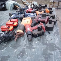 Power Tools, Batteries And Chargers 