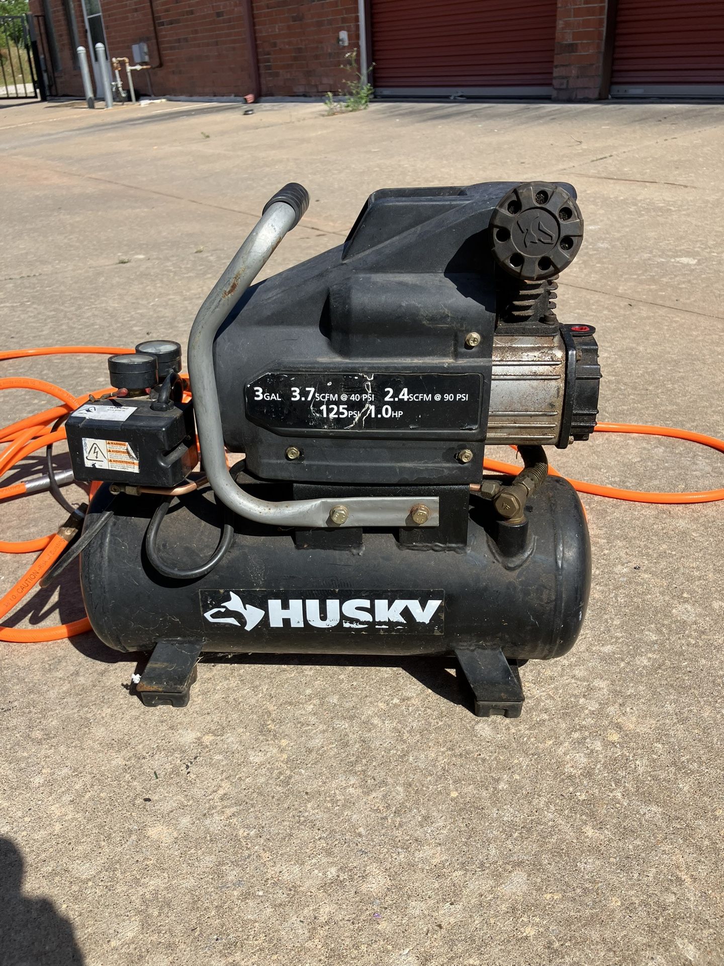 Husky Compressor 