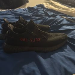 Yeezy Boost 350 Bred