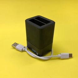 GoPro Dual Battery Charger in a good working condition with USB-C cable.