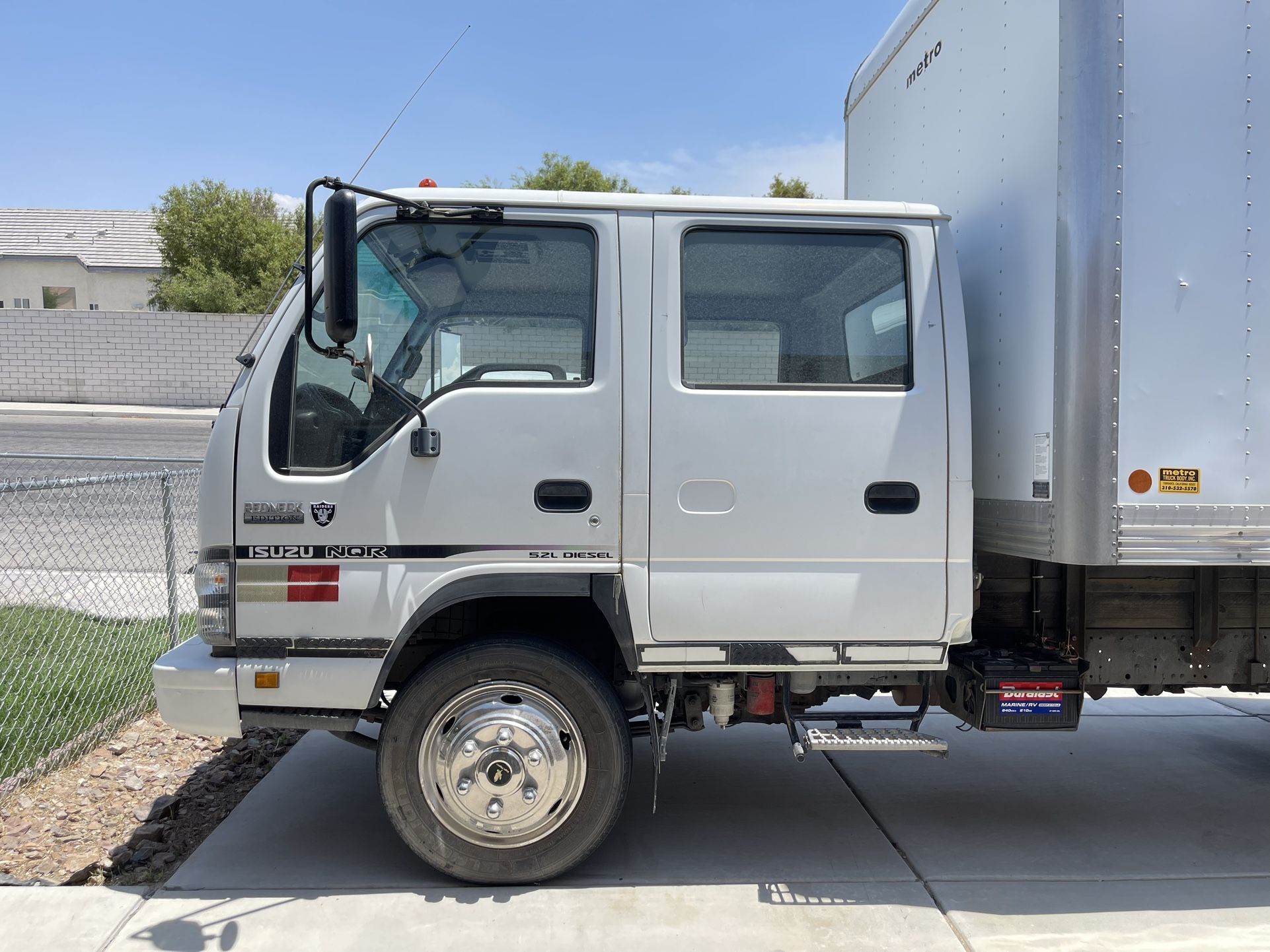 2007 Isuzu NPR Crew Cab