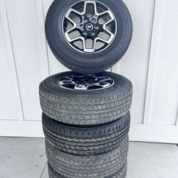 Like New Take Offs - 2025 Ford Bronco Outer Banks OEM Wheels & Tires