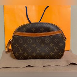 Louis Vuitton Blois Bag Monogram Canvas