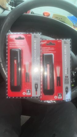 Milwaukee 2016R Rechargeable Flat Flashlight with Green Laser (2-Pack)