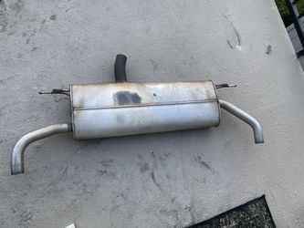 Ford Fusion Titanium Rear Muffler