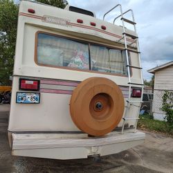 85 Chevy Monitor Rv 36 Ft 454 