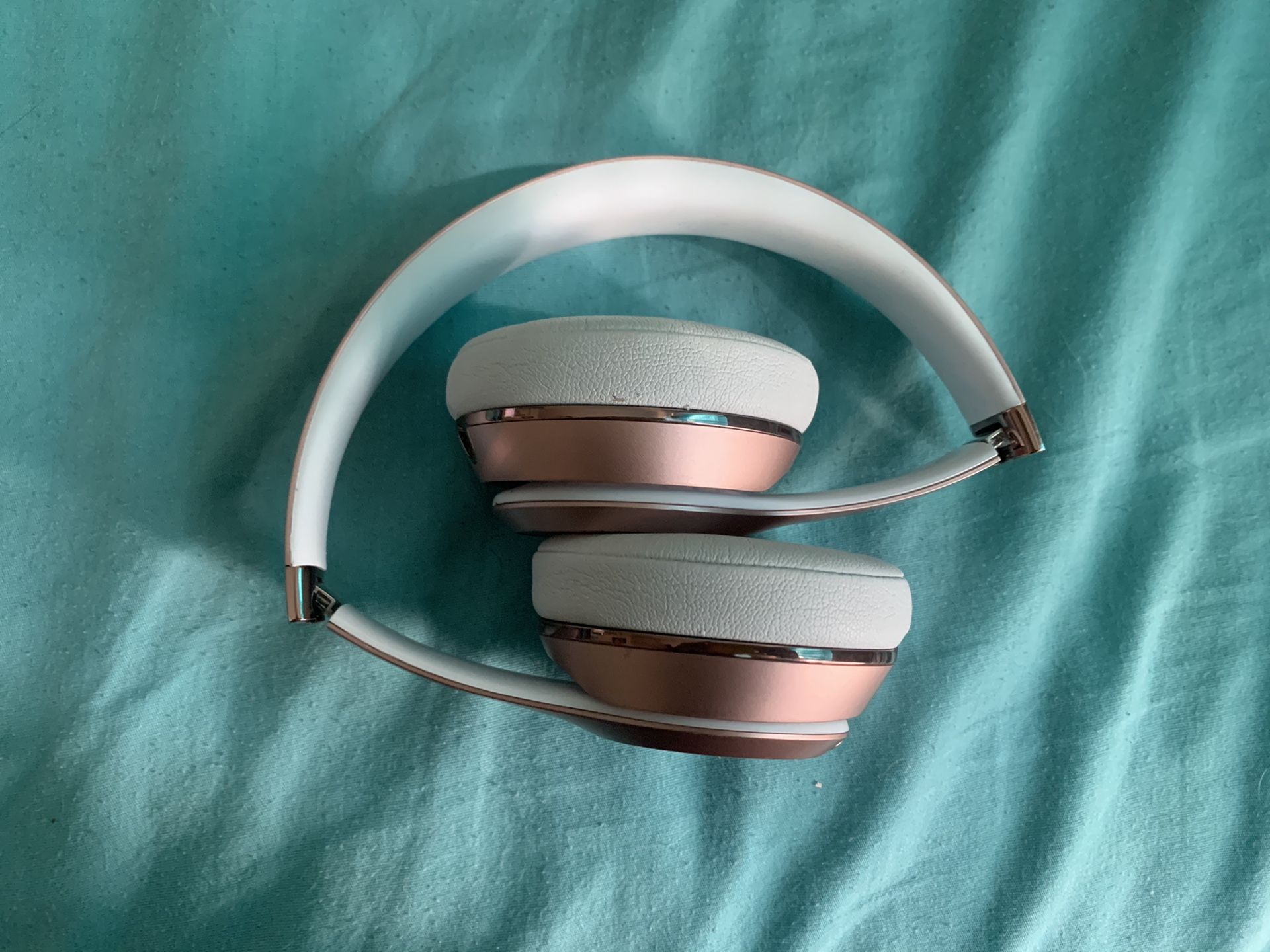 Rose gold beats wireless