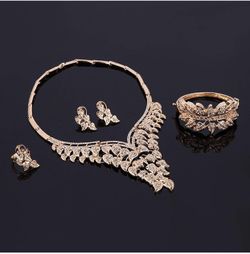 Necklace set