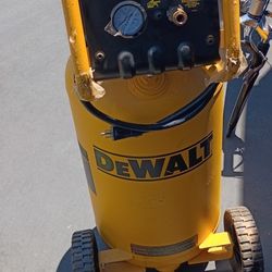 dewalt compressor 