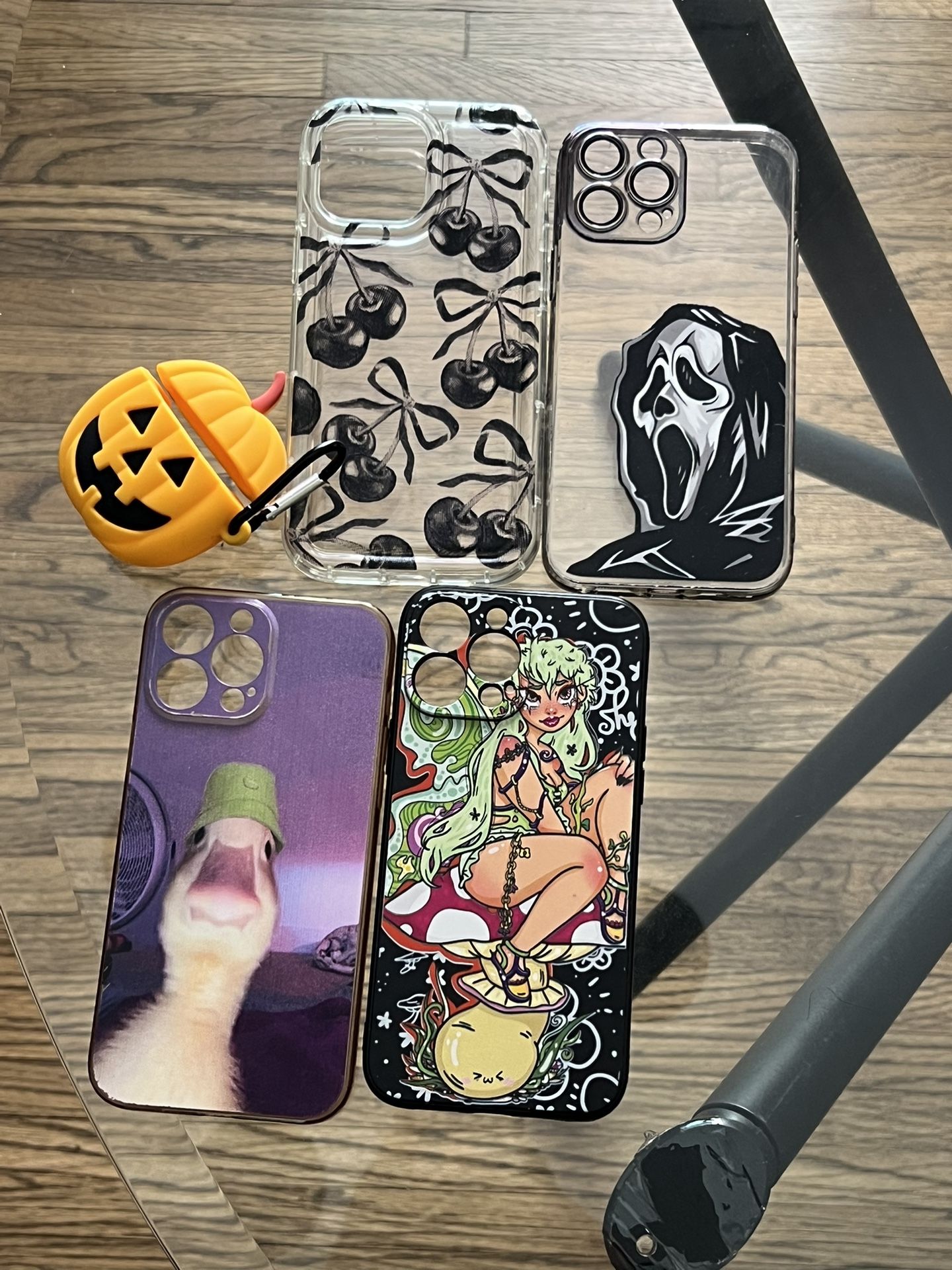Halloween Phone / AirPod Case 