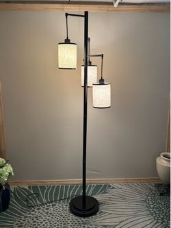 Tall floor lamp