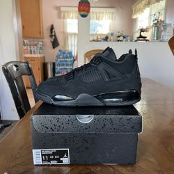 Jordan 4 Retro Black Cat (2025) Size 11