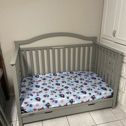 Crib/toddler Bed