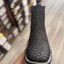men boots 