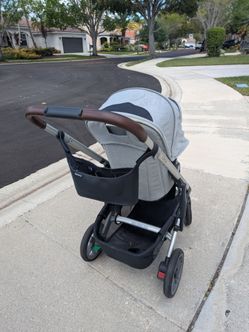 Uppababy Cruz V2