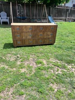 Henredon Long Dresser