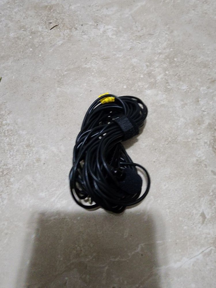 Microphone