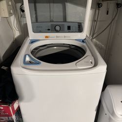 Insignia Washer And Dryer Bundle 