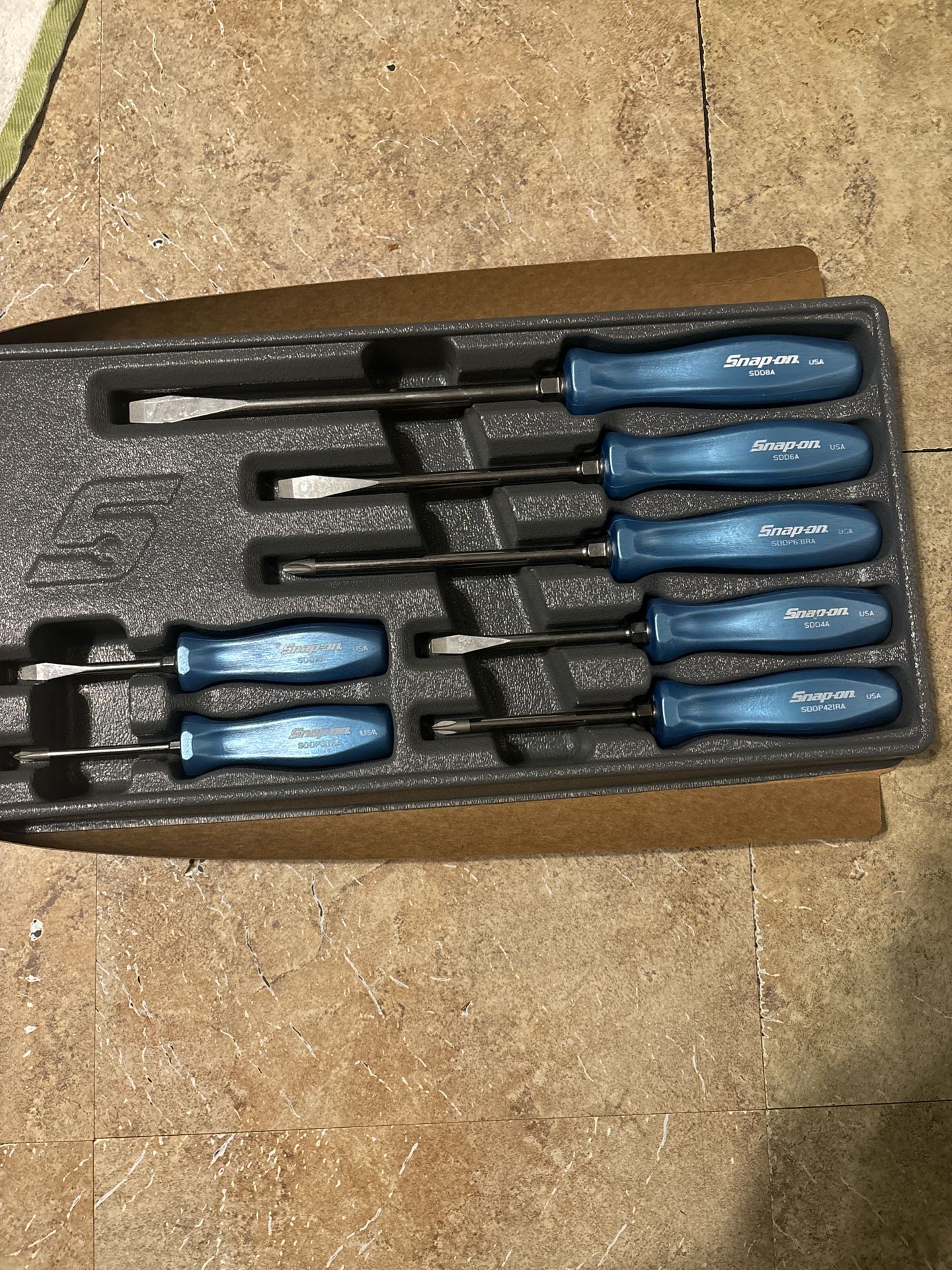 SNAP ON SCREWDRIVER SET