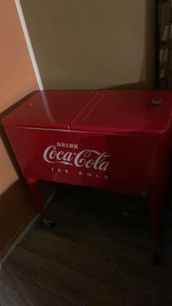 Cola cooler