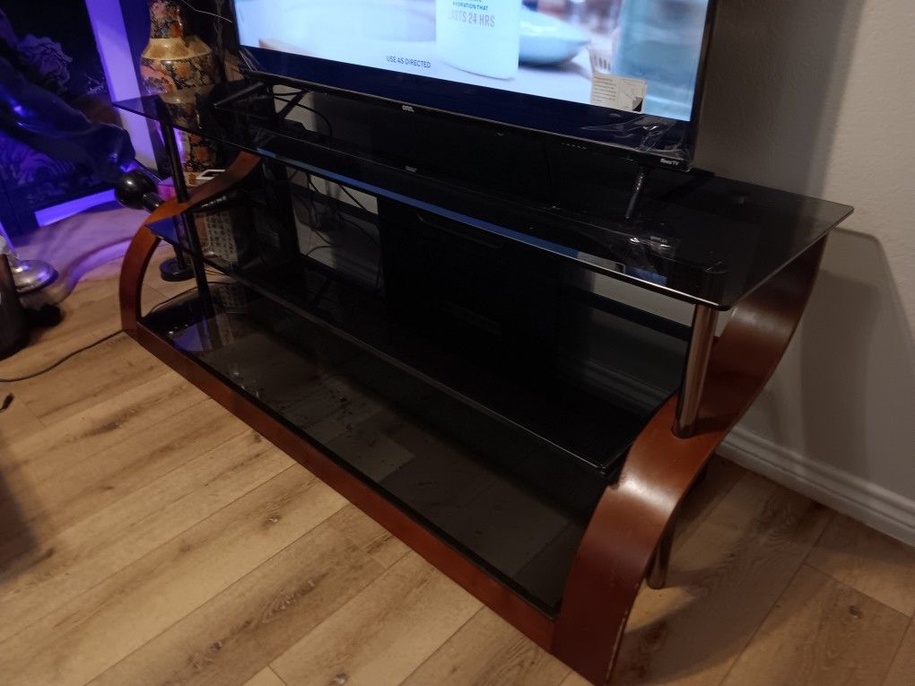 Large Medi Stnd Good Condition Fits Up To 73in