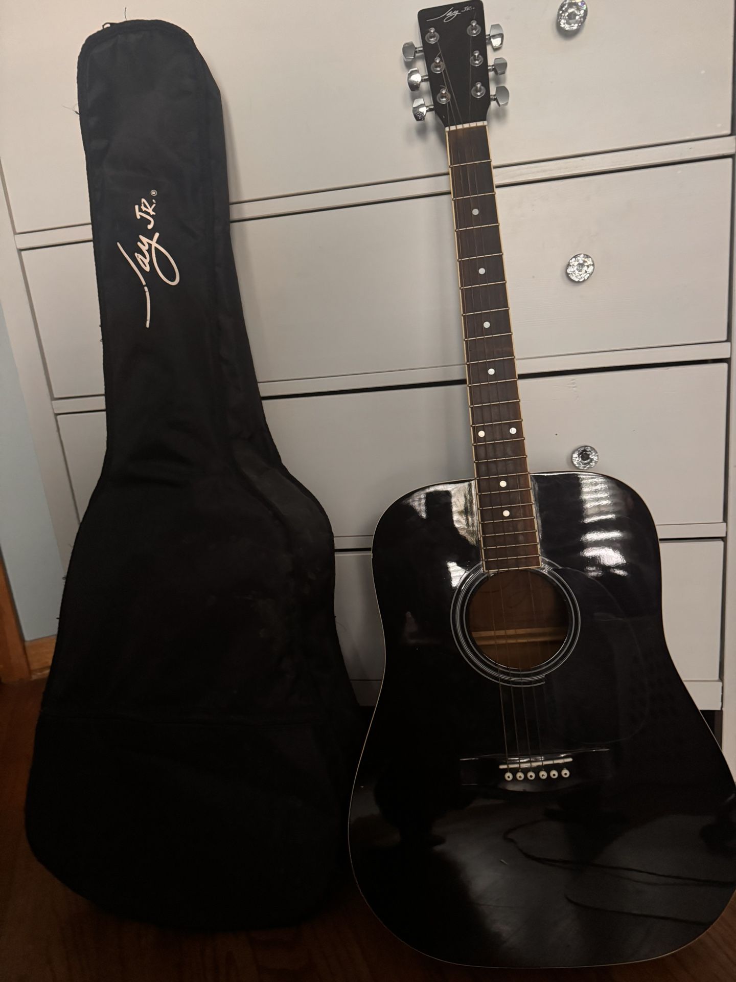 Black Guitar