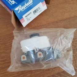 Jeep YJ, TJ and CJ Raybestos Brake Master Cylinder, NEW!