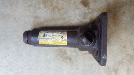Bottle jack