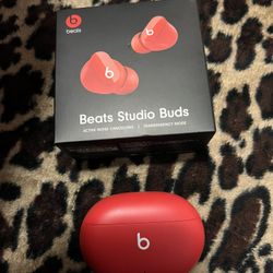 Beats Studio buds 